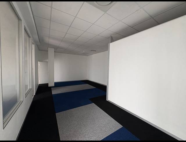 402M² OFFICE TO LET IN CLAREMONT